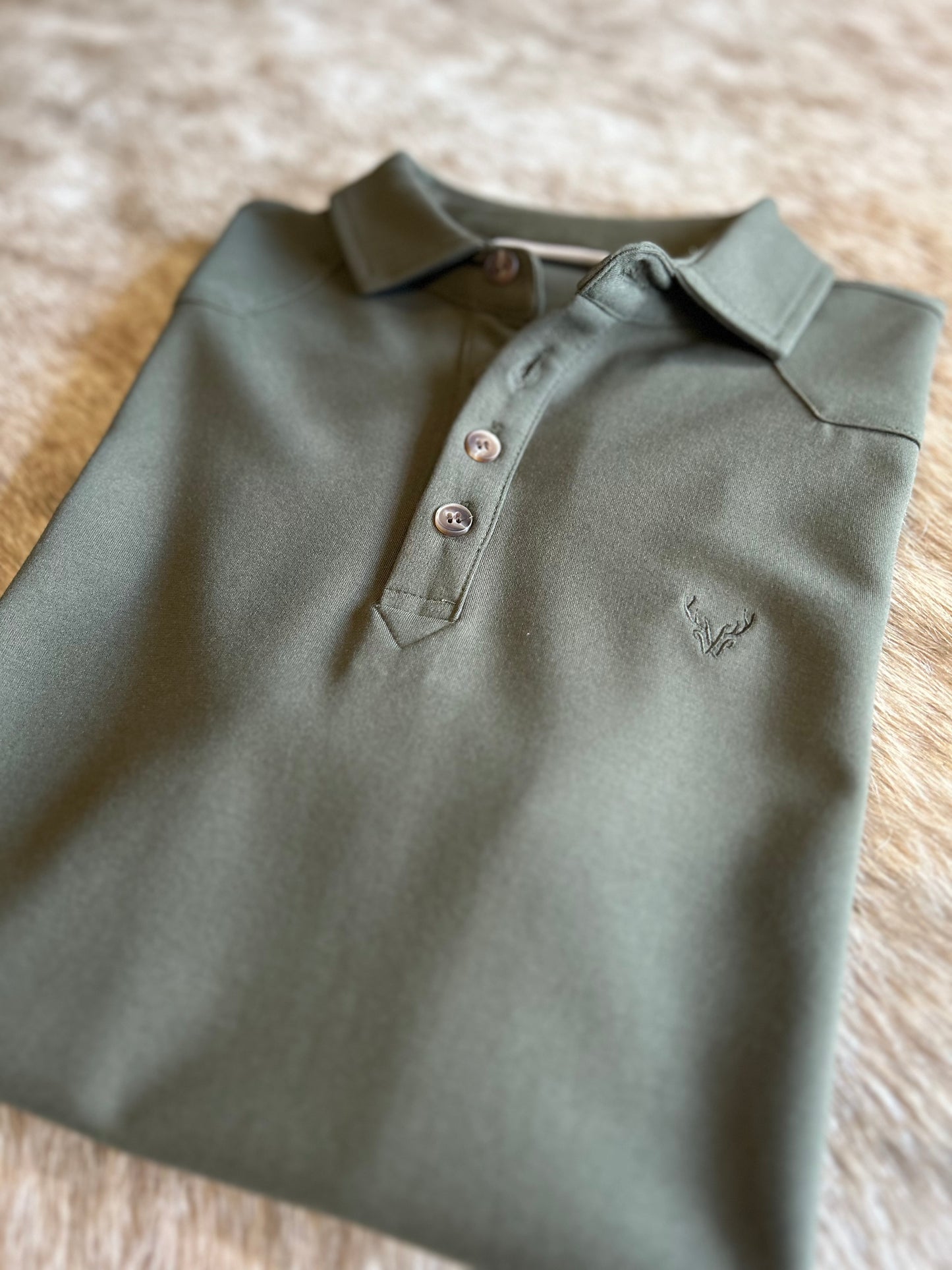 Men’s| WILDGAME green solid polo