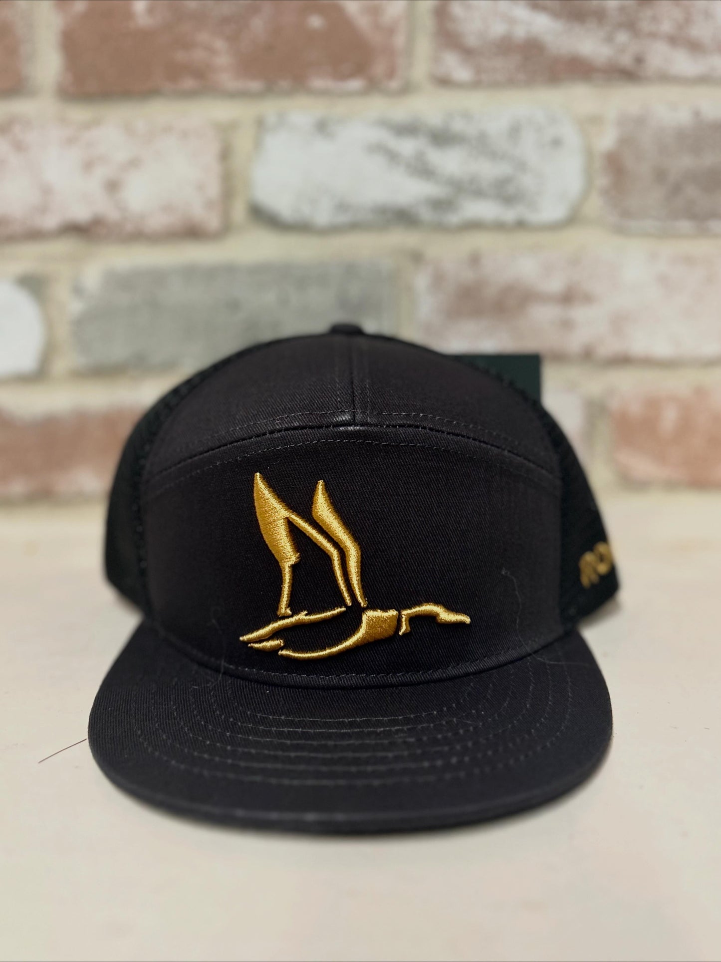 Boys| yellow duck roost hat