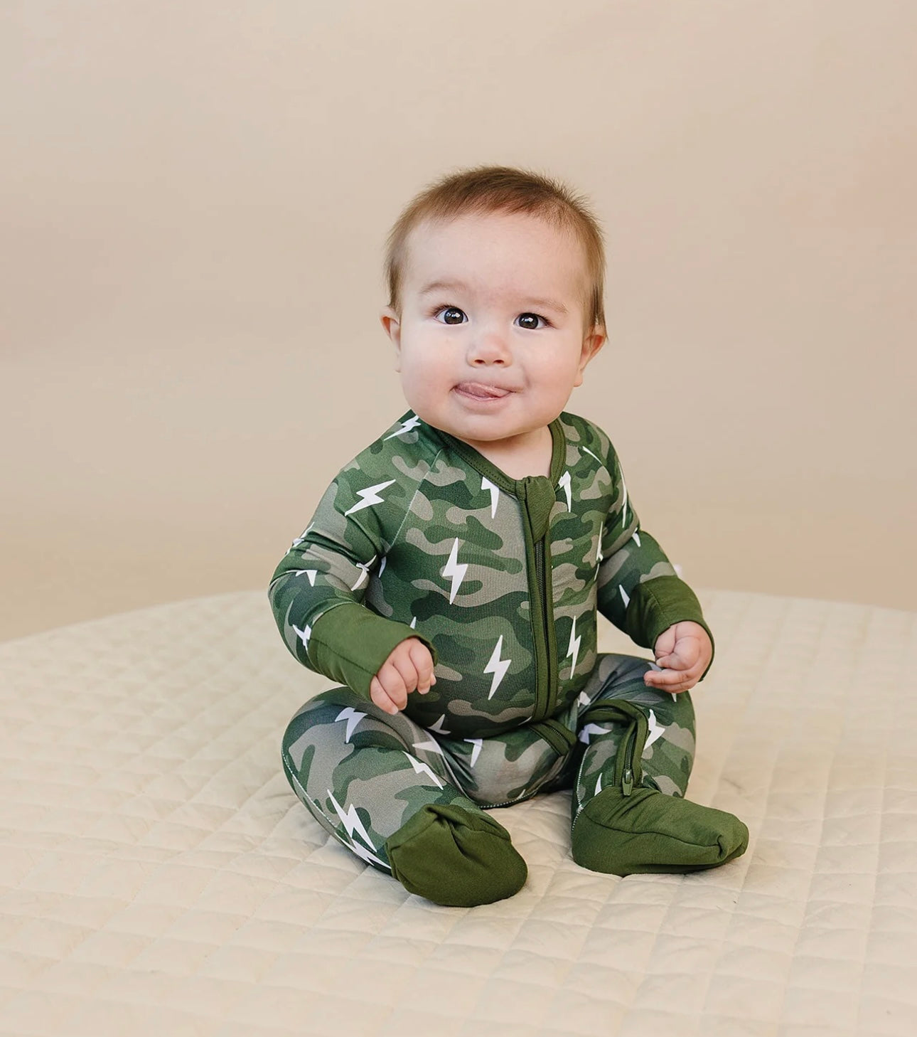 Green Lightening Camo Sleeper