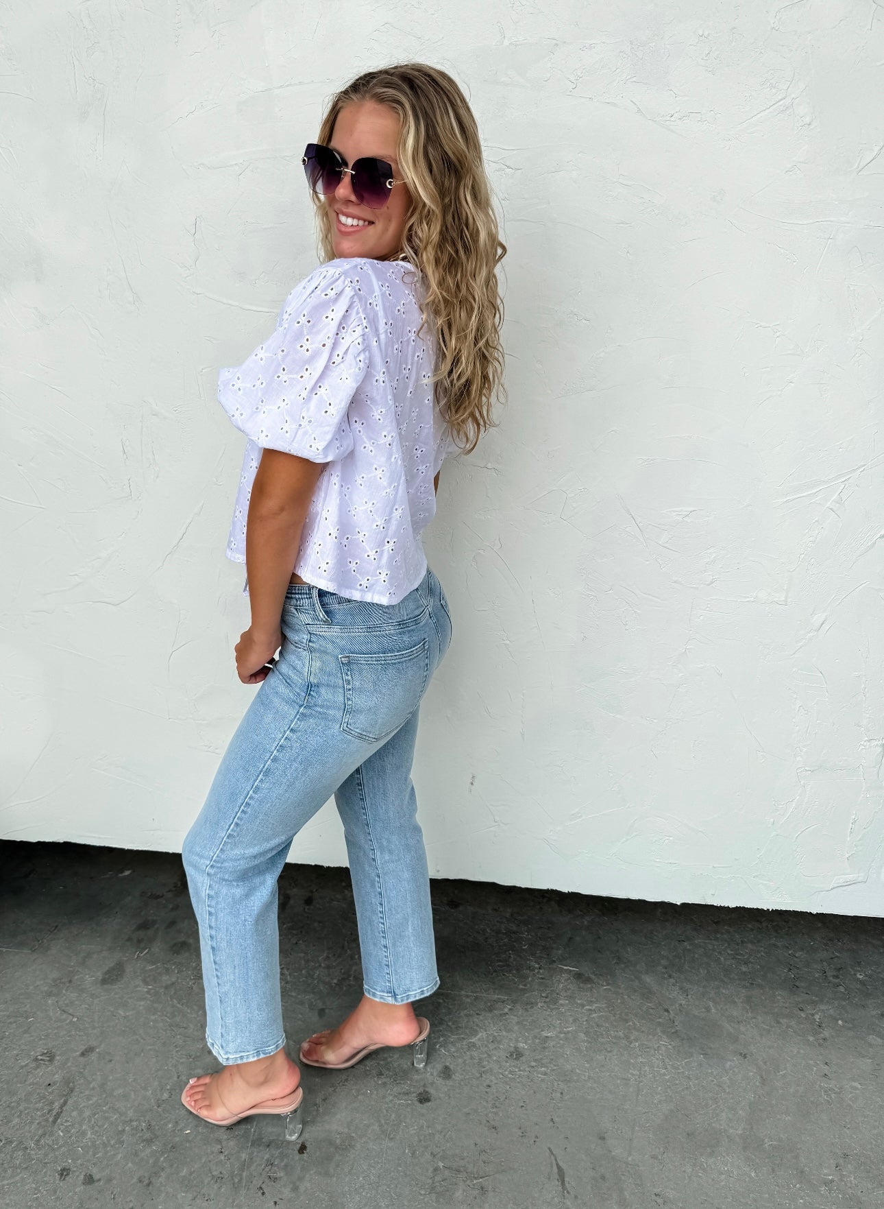 Alexie Straight Leg Cropped Jeans