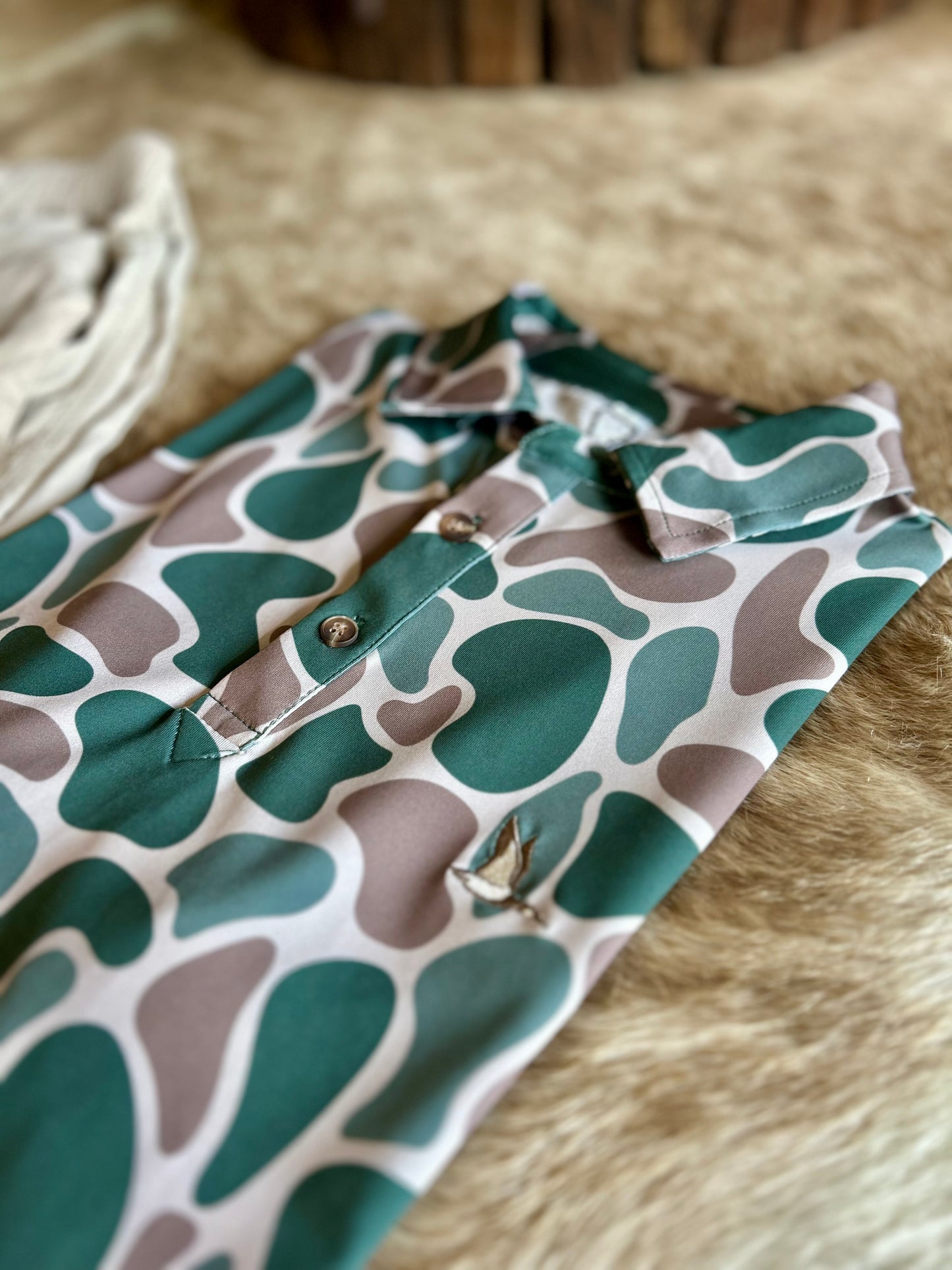 Men’s Roost Camo polo