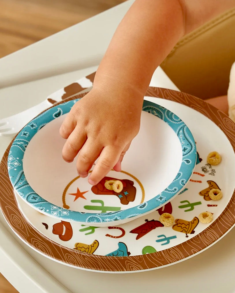 Itzy Ritzy’s Giddy Up plate set