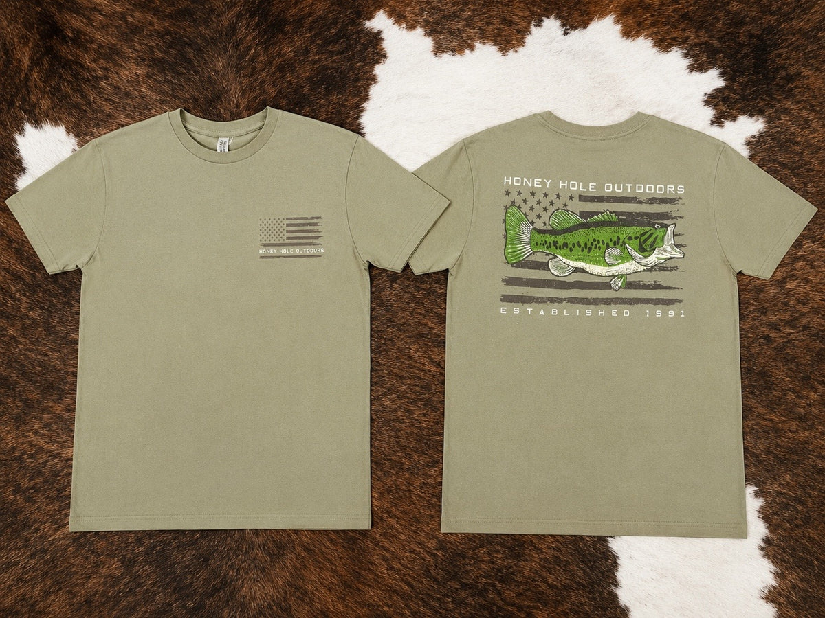Mens| Honey Hole Fishing Flag Tee