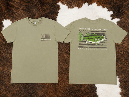 Mens| Honey Hole Fishing Flag Tee